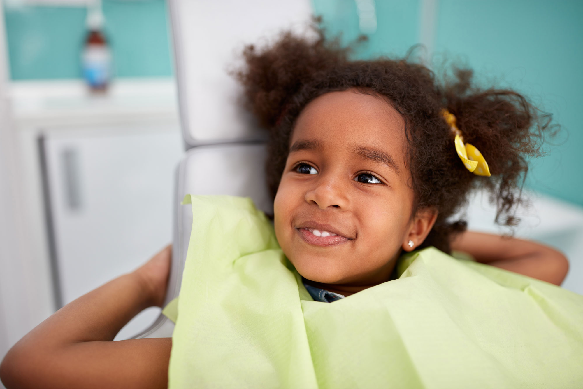  Achi_Zahnarzt_Stutensee_Leistungen_Kinderzahnheilkunde_iStock-601141152.jpg