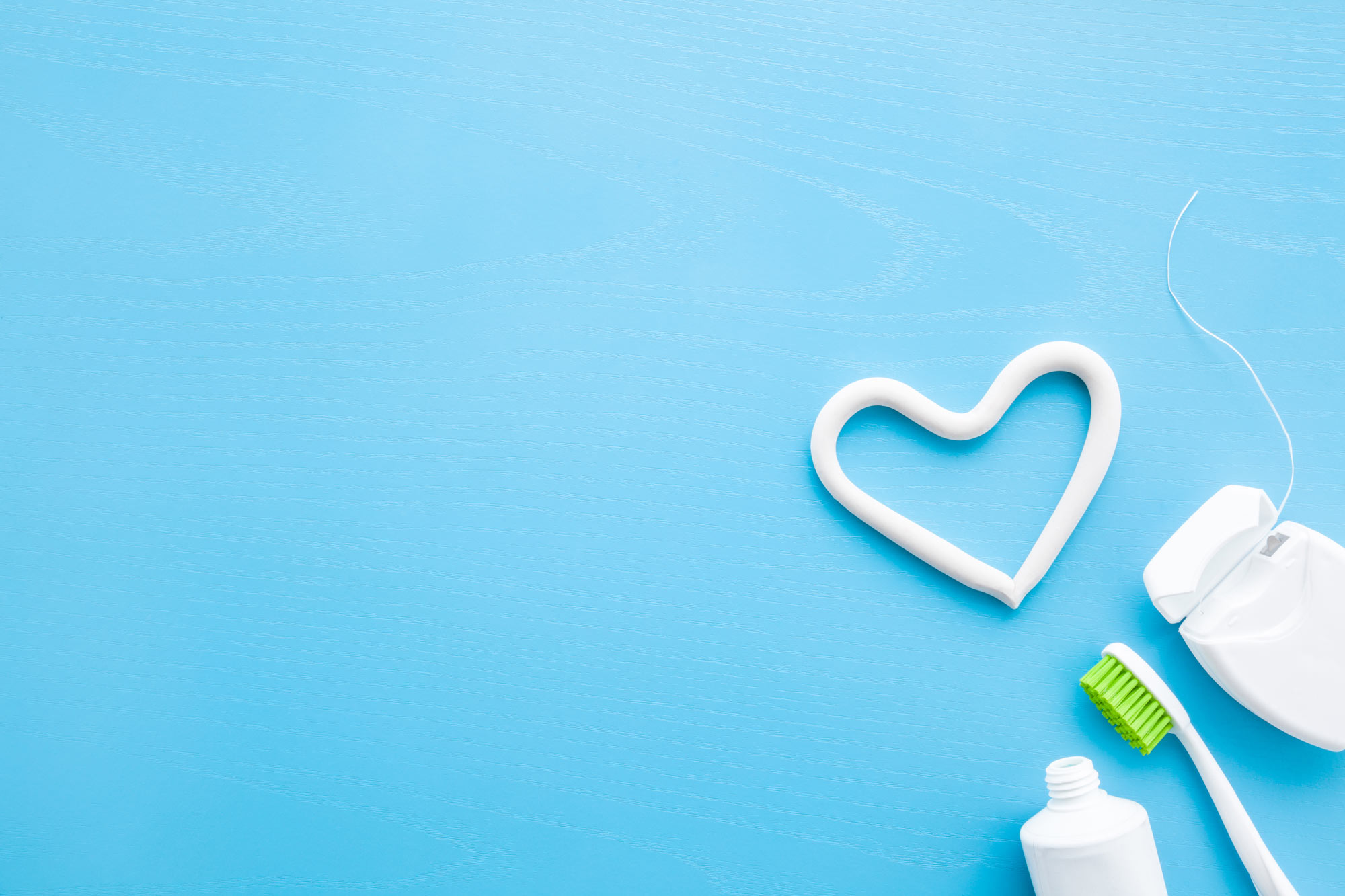  Achi_Zahnarzt_Stutensee_Leistungen_Prophylaxe_iStock-1133879113.jpg